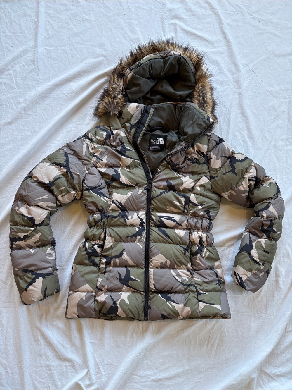North Face Gotham II 550 Down Puffer Jacket Camo Women’s Small